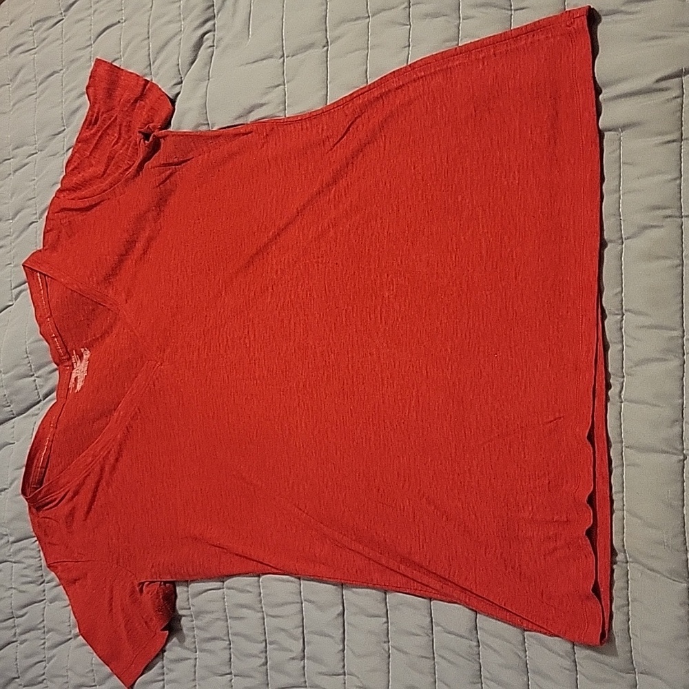Victoria's Secret, Women's, XL red V- neck tshirt